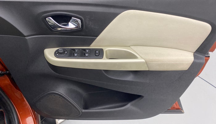 2018 Renault Captur 1.5 PLATINE DIESEL, Diesel, Manual, 56,761 km, Driver Side Door Panels Control