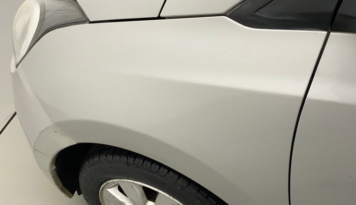 2014 Hyundai Xcent SX 1.2 (O), Petrol, Manual, 43,648 km, Left fender - Paint has minor damage
