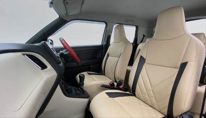 2019 Maruti New Wagon-R VXI 1.0, Petrol, Manual, 28,454 km, Right Side Front Door Cabin