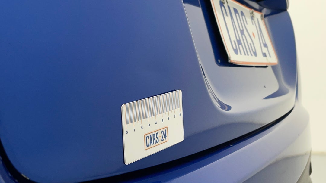 Boot / Tailgate Tailgate Dent