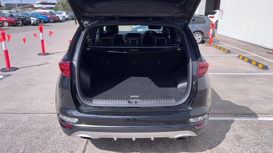 2020 Kia Sportage Gt-line (AWD), Automatic, 59437 km, Boot Inside View