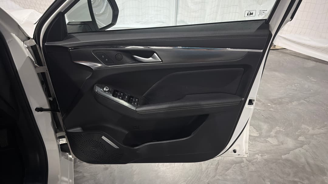 2023 GWM Haval Jolion Lux Hybrid, Automatic, 48744 km, Speaker View