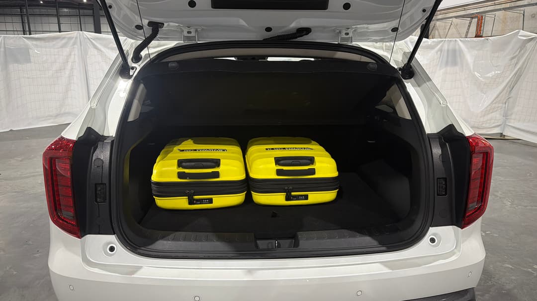 2023 GWM Haval Jolion Lux Hybrid, Automatic, 48744 km, Boot Inside View with Luggage