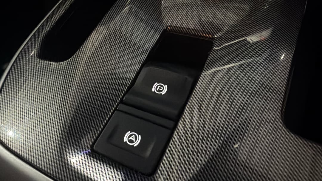 2023 GWM Haval Jolion Lux Hybrid, Automatic, 48744 km, Handbrake