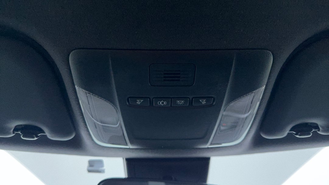 On-Roof Controls/Sunglass holder