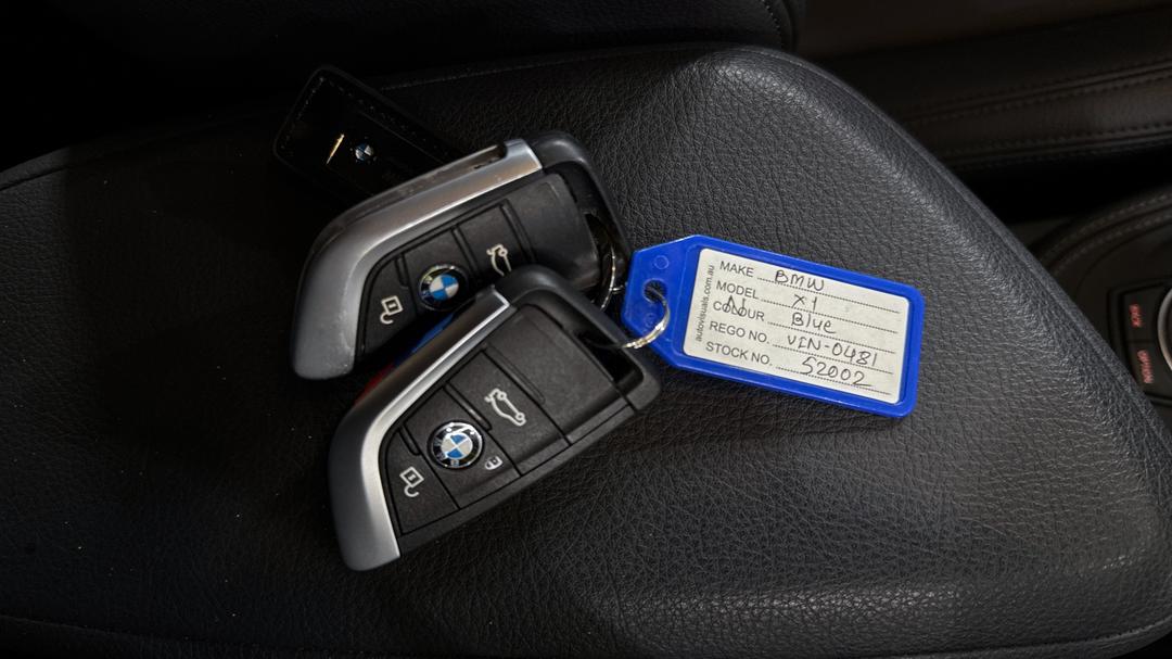 2021 BMW X1 sDrive 20i M Sport, Automatic, 36840 km, Key Close-up