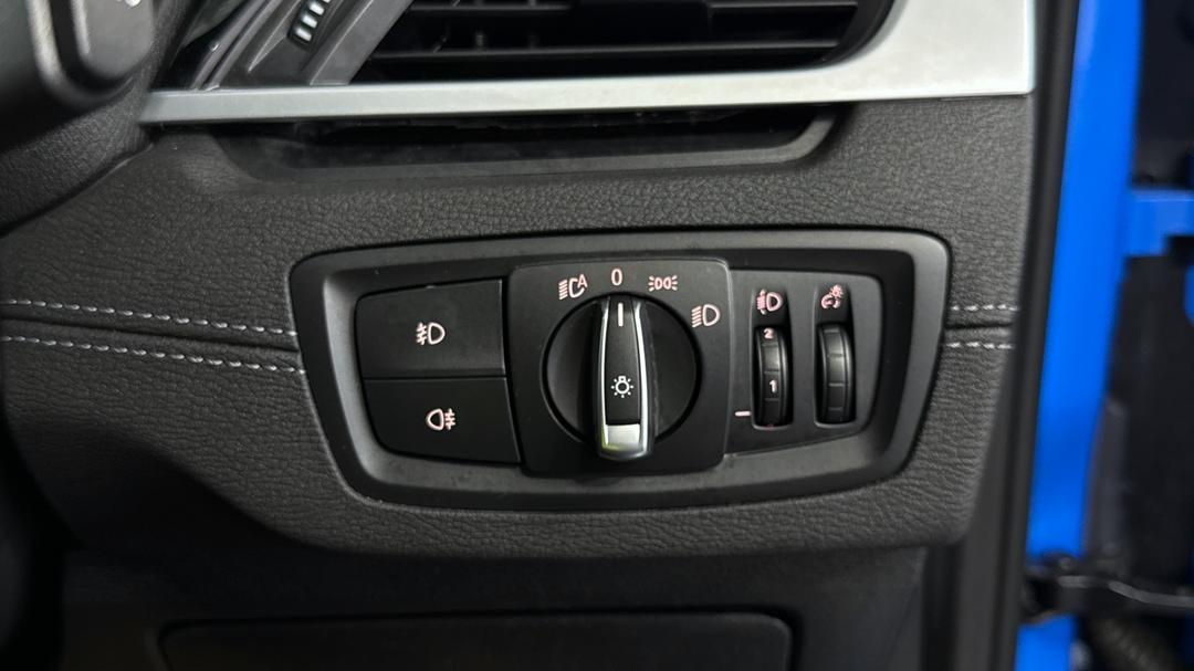 2021 BMW X1 sDrive 20i M Sport, Automatic, 36840 km, Utility Switches/Buttons