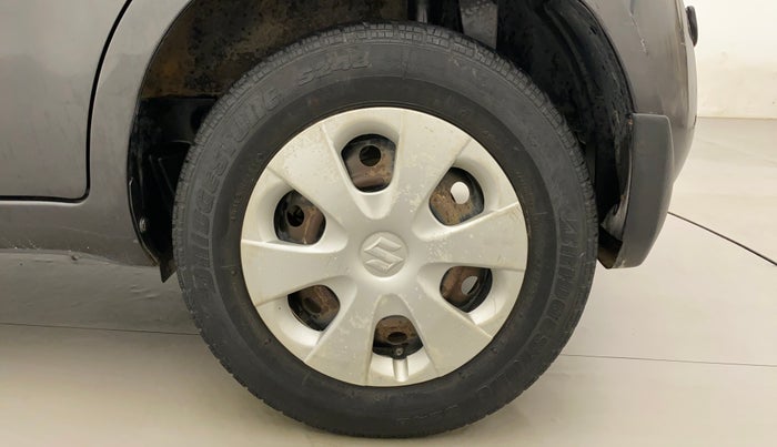 2014 Maruti Ritz VXI, Petrol, Manual, 57,273 km, Left Rear Wheel