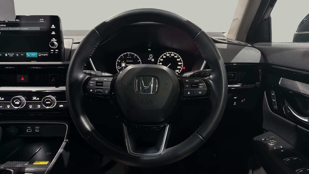 2024 Honda CR-V Vti L (AWD) 5 Seats, Automatic, 22050 km, Steering Wheel Close-up