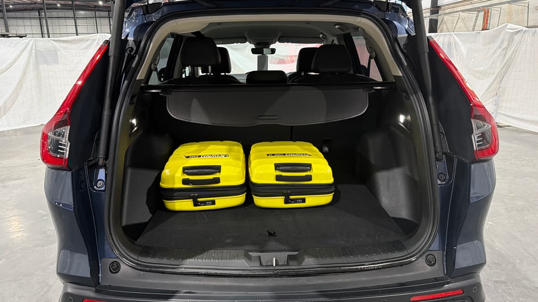 2024 Honda CR-V Vti L (AWD) 5 Seats, Automatic, 22050 km, Boot Inside View with Luggage
