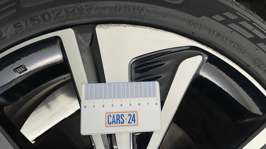 2017 Honda Civic Vti-lx, Automatic, 46638 km, Wheels Rim Front RHS Gutter Rash