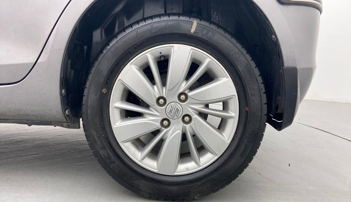 2015 Maruti Swift ZDI, Diesel, Manual, 64,770 km, Left Rear Wheel