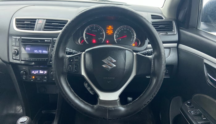 2015 Maruti Swift ZDI, Diesel, Manual, 64,770 km, Steering Wheel Close Up