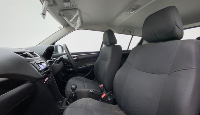 2015 Maruti Swift ZDI, Diesel, Manual, 64,770 km, Right Side Front Door Cabin