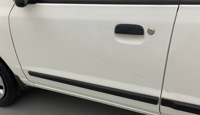 2013 Maruti Alto K10 VXI, Petrol, Manual, 83,131 km, Front passenger door - Minor scratches