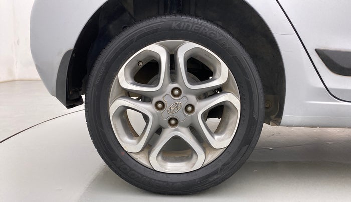 2020 Hyundai Elite i20 ASTA 1.2 (O), Petrol, Manual, 42,080 km, Right Rear Wheel