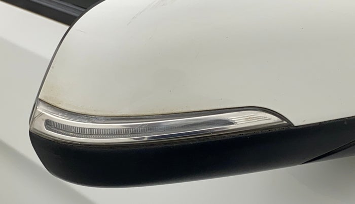 2016 Hyundai Creta SX 1.6 DIESEL, Diesel, Manual, 1,26,873 km, Right rear-view mirror - Indicator light not working