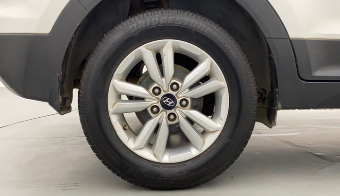 2016 Hyundai Creta SX 1.6 DIESEL, Diesel, Manual, 1,26,873 km, Right Rear Wheel