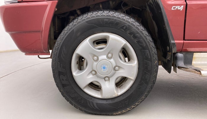 2015 Tata Sumo Gold EX, Diesel, Manual, 1,11,634 km, Left Front Wheel