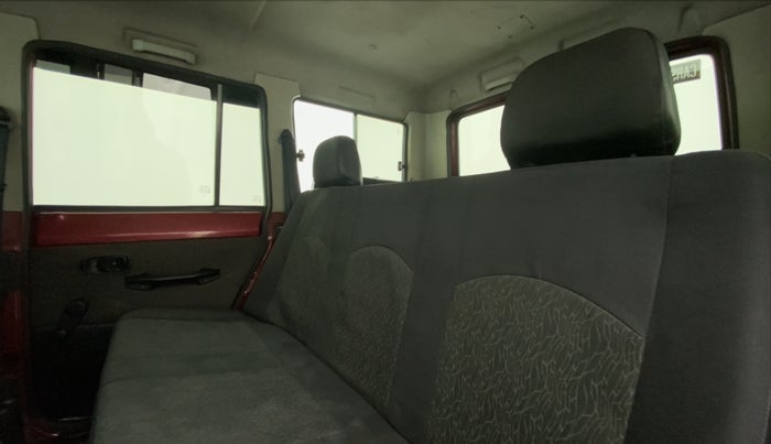 2015 Tata Sumo Gold EX, Diesel, Manual, 1,11,634 km, Right Side Rear Door Cabin