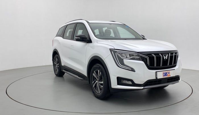 2022 Mahindra XUV700 AX 5 P MT 5 STR, Petrol, Manual, 10,488 km