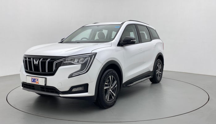 2022 Mahindra XUV700 AX 5 P MT 5 STR, Petrol, Manual, 10,488 km, Left Front Diagonal