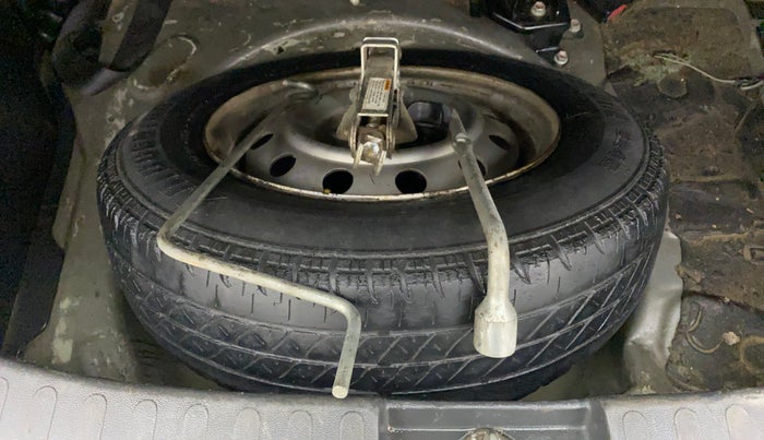 2012 Maruti Ritz LXI, Petrol, Manual, 1,19,936 km, Spare Tyre