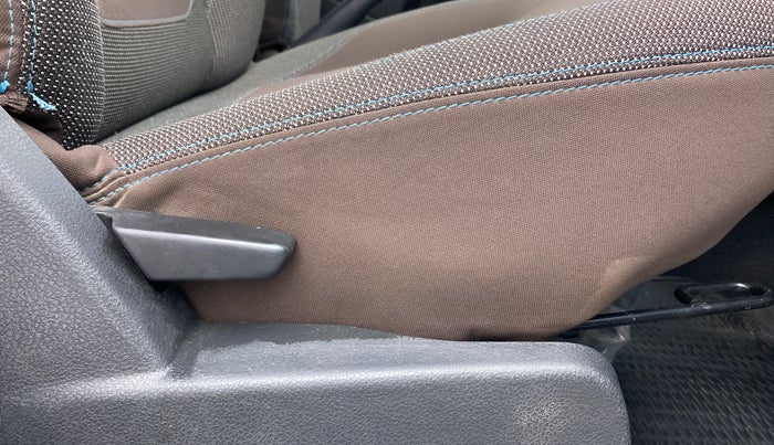 2019 Renault Duster RXZ DIESEL 110, Diesel, Manual, 44,416 km, Driver Side Adjustment Panel