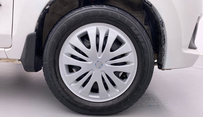 2015 Maruti Alto K10 VXI P, Petrol, Manual, Right Front Wheel
