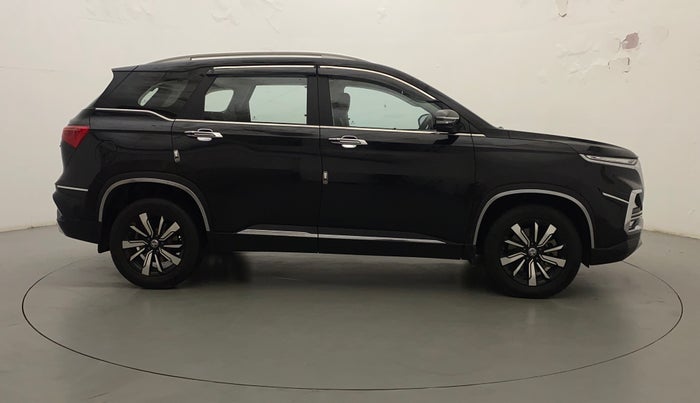 2019 MG HECTOR SHARP 1.5 DCT PETROL, Petrol, Automatic, 35,777 km, Right Side