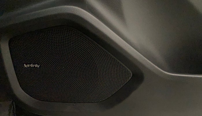 2019 MG HECTOR SHARP 1.5 DCT PETROL, Petrol, Automatic, 35,777 km, Speaker