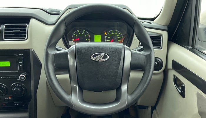 2018 Mahindra Scorpio S7 120 BHP 2WD, Diesel, Manual, 43,269 km, Steering Wheel Close Up