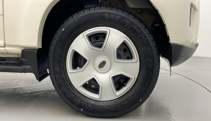 2018 Mahindra Scorpio S7 120 BHP 2WD, Diesel, Manual, 43,269 km, Right Front Wheel