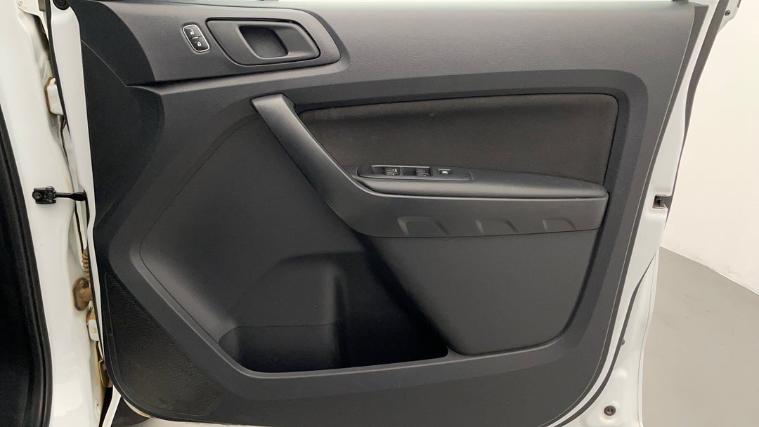 2018 Ford Ranger Xl 3.2 (4x4), Automatic, 100057 km, Speaker View