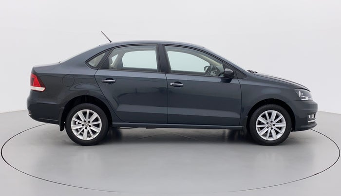 2018 Volkswagen Vento HIGHLINE PLUS 1.2 AT 16 ALLOY, Petrol, Automatic, 67,875 km, Right Side View