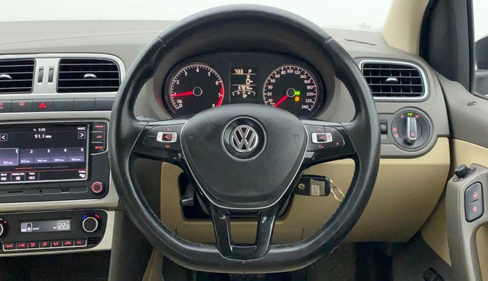 2018 Volkswagen Vento HIGHLINE PLUS 1.2 AT 16 ALLOY, Petrol, Automatic, 67,875 km, Steering Wheel Close Up