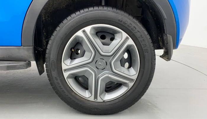 2018 Tata NEXON XM 1.2, Petrol, Manual, 25,903 km, Left Rear Wheel