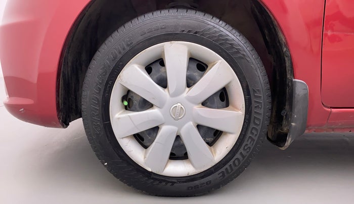 2017 Nissan Micra Active XV S, Petrol, Manual, 69,965 km, Left Front Wheel