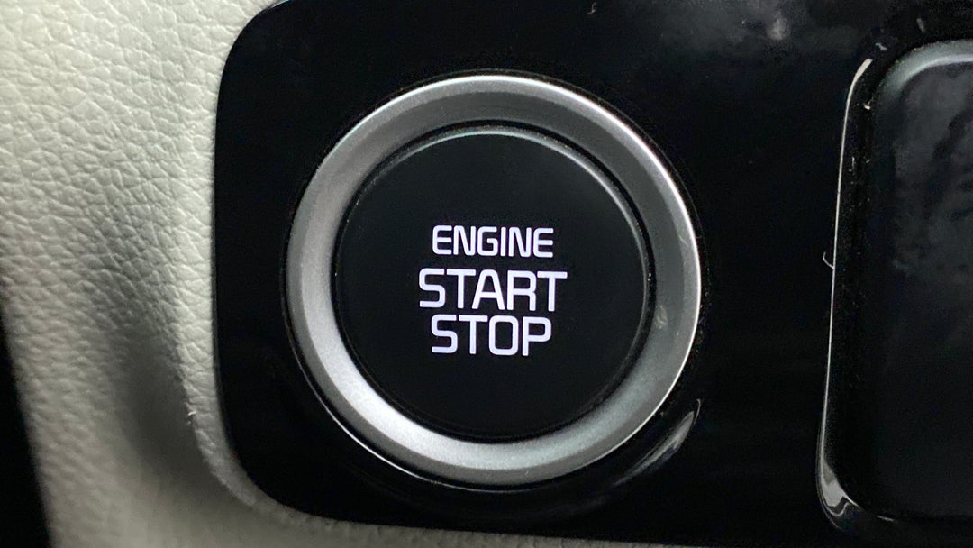 Keyless Start/ Stop Button 