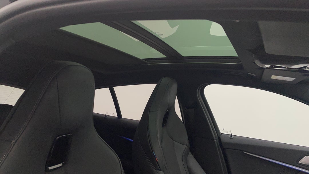 Interior Sunroof/Moonroof