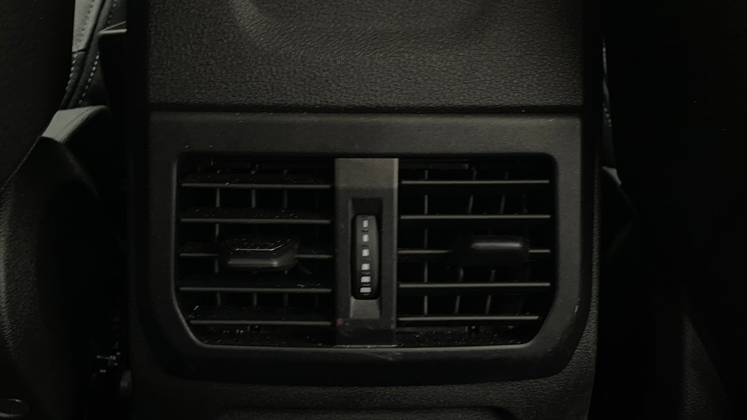 Rear A/C Vent