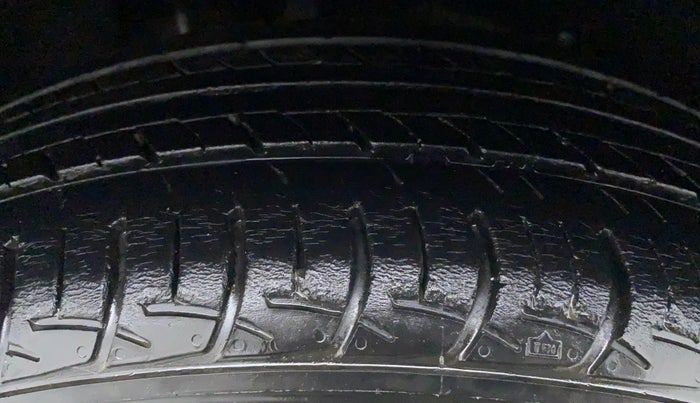 2018 Maruti Baleno DELTA 1.2 K12, Petrol, Manual, 37,422 km, Right Rear Tyre Tread