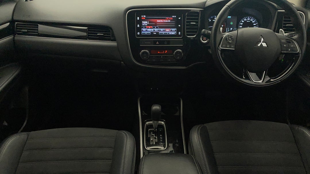 2019 Mitsubishi Outlander Ls 7 Seat (awd), Automatic, 70171 km, Center Console