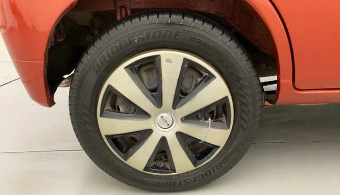 2013 Maruti Alto K10 VXI, CNG, Manual, 55,578 km, Right Rear Wheel