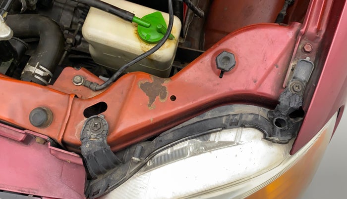 2012 Maruti Alto K10 LXI P, Petrol, Manual, 60,278 km, Left headlight - Clamp has minor damage