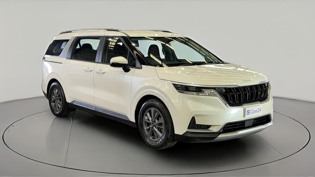 2022 Kia Carnival S, Automatic, 81578 km, Right Front Diagonal (45- Degree) View