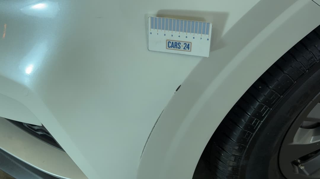 2022 Kia Carnival S, Automatic, 81578 km, Bumper Front Scratch