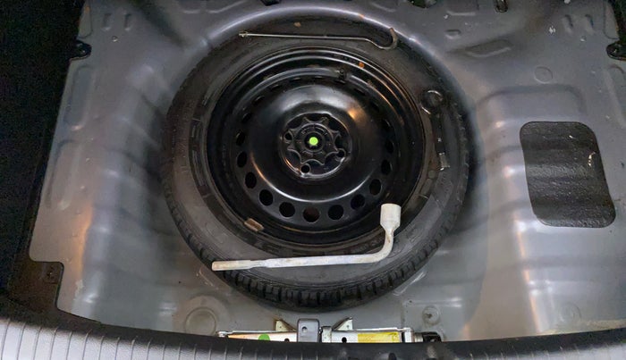2013 Hyundai Grand i10 SPORTZ 1.2 KAPPA VTVT, Petrol, Manual, 29,738 km, Spare Tyre