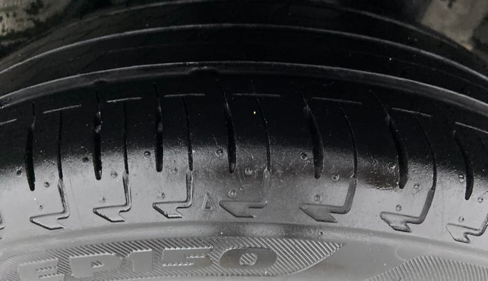 2015 Honda Amaze 1.2 SX MT I VTEC, Petrol, Manual, 63,003 km, Right Rear Tyre Tread