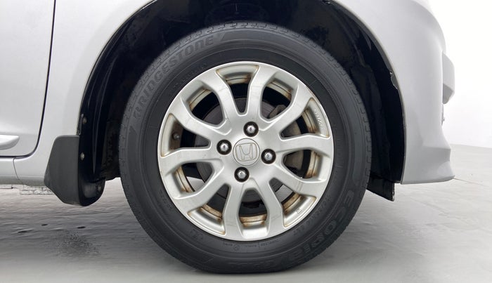 2015 Honda Amaze 1.2 SX MT I VTEC, Petrol, Manual, 63,003 km, Right Front Wheel